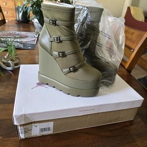 Jessica Simpson Women's Chaela Platform Wedge Booties Size 8 NIB